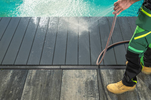 Why Choose Our Certified Pressure Washing Experts for Your Project Needs in Centerburg, OH?